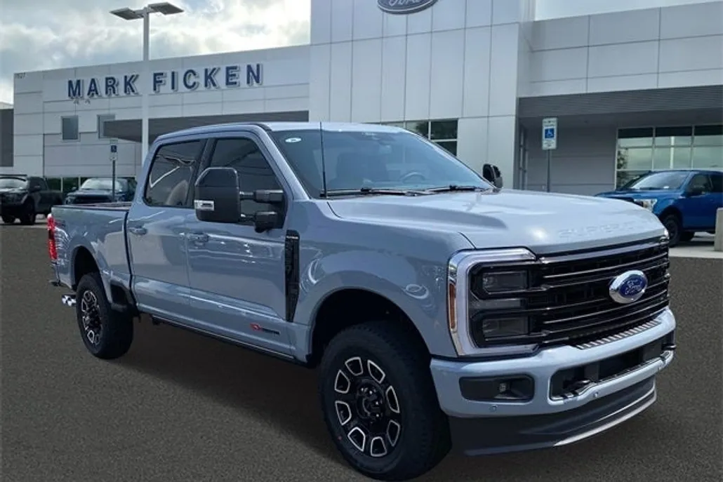 2025 Ford F-350 photo 1