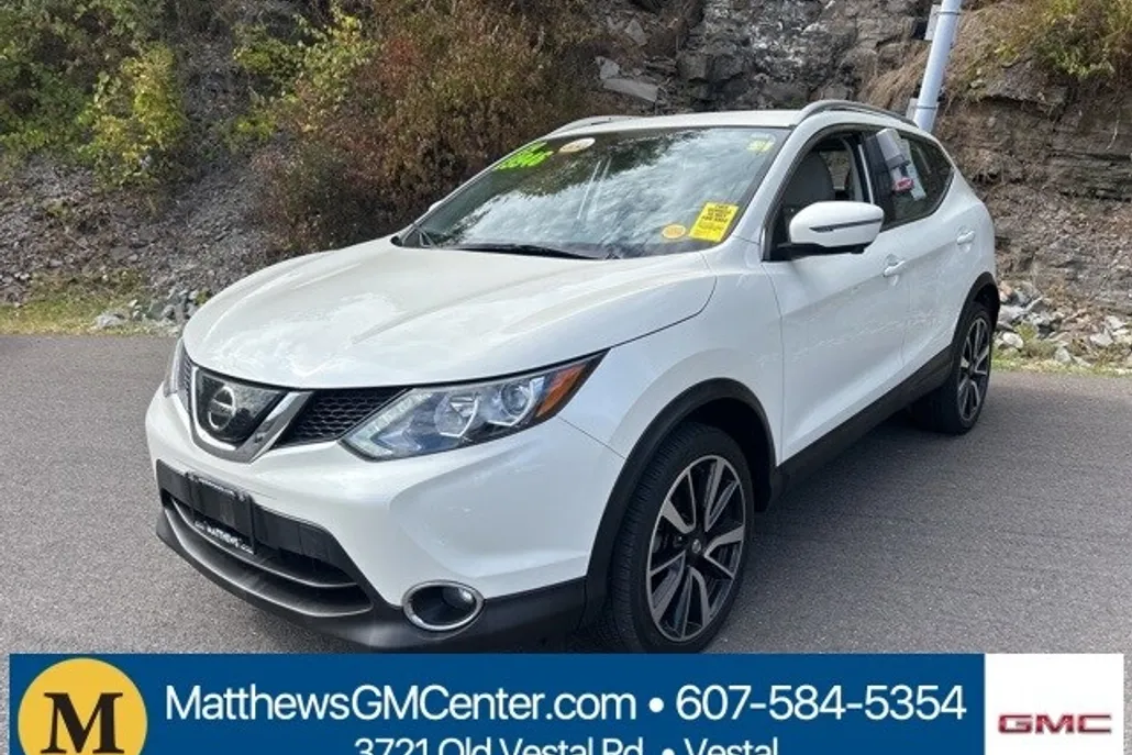 2019 Nissan Rogue Sport SL photo 1