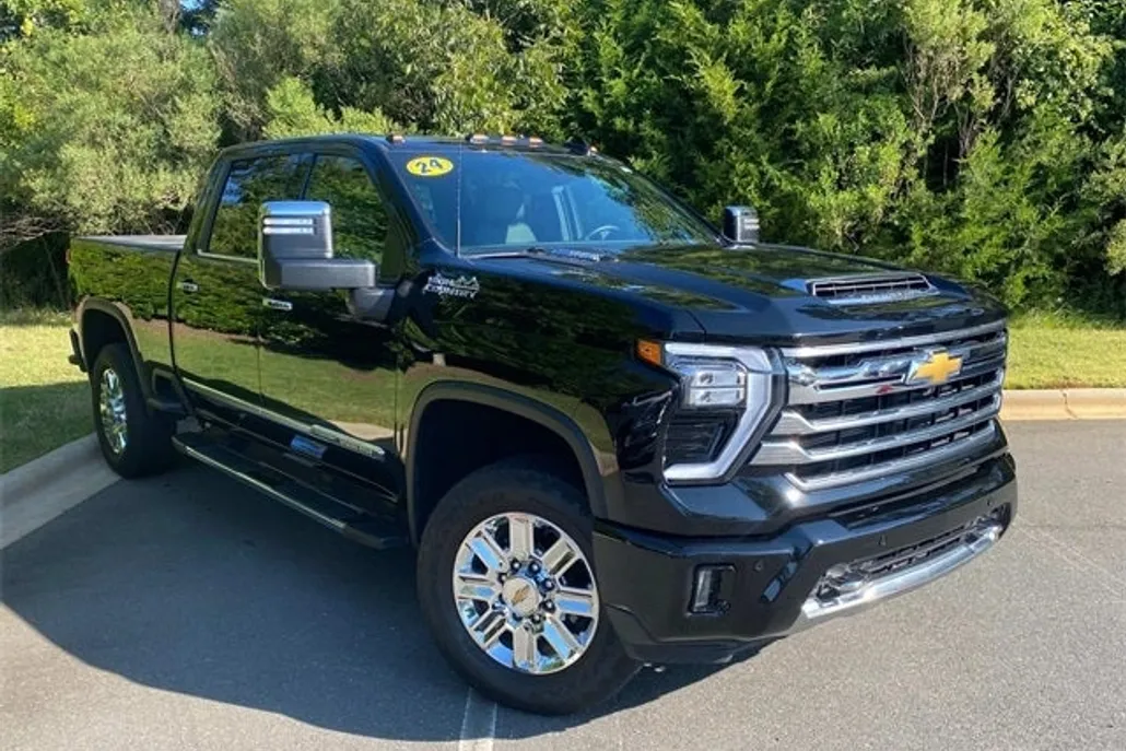 2024 Chevrolet Silverado 2500HD High Country photo 1