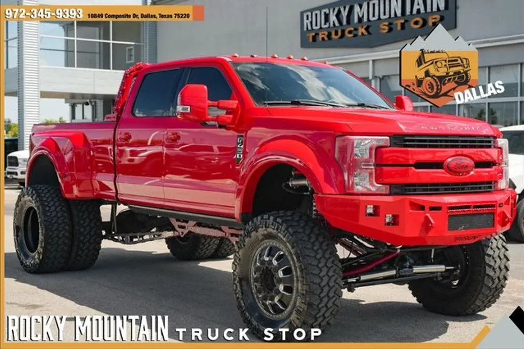 2017 Ford F-450 Lariat photo 1