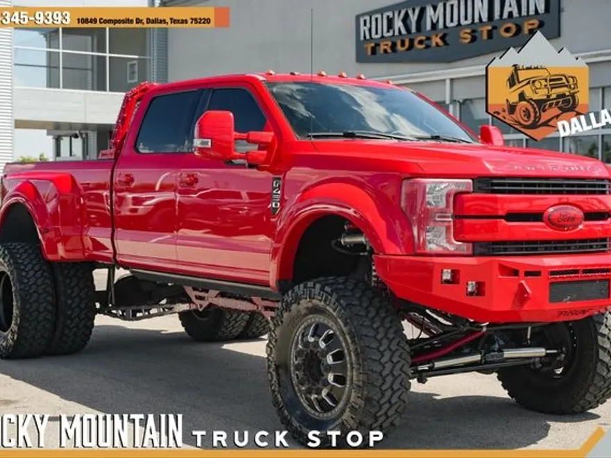 2017 Ford F-450 Lariat photo 1