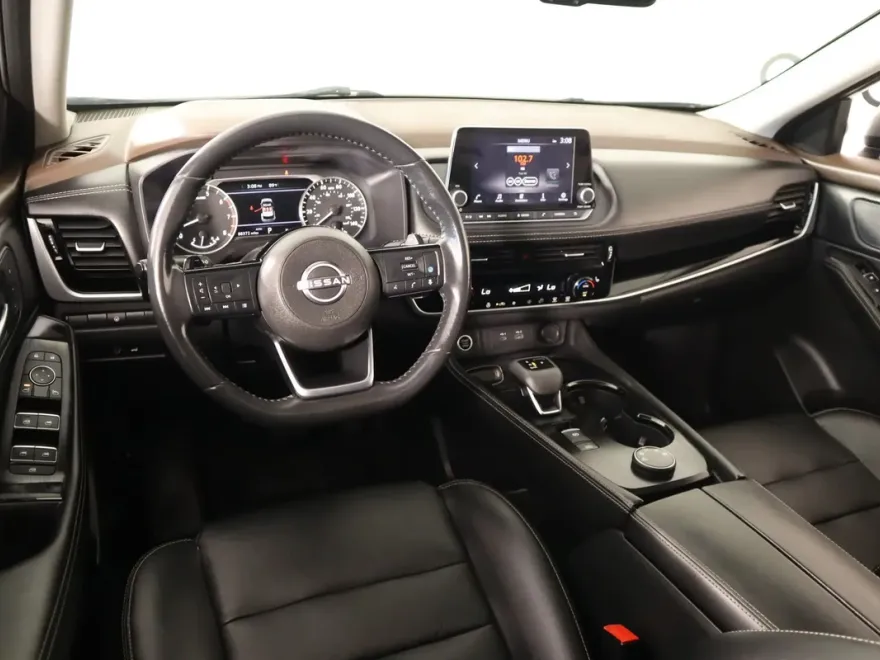 2023 Nissan Rogue SL photo 1