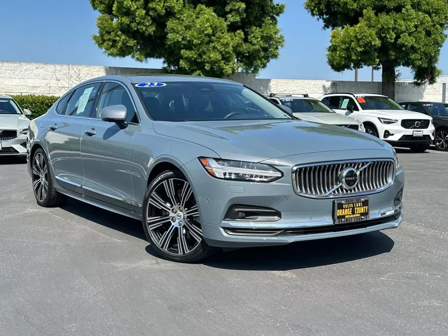 2023 Volvo S90 Plus photo 1