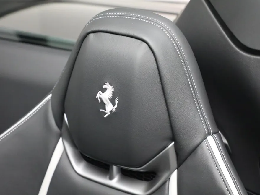 2024 Ferrari 296 GTS photo 25