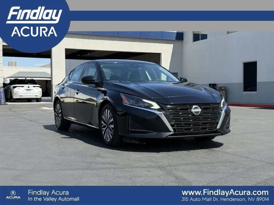 2023 Nissan Altima 2.5 SV photo 1