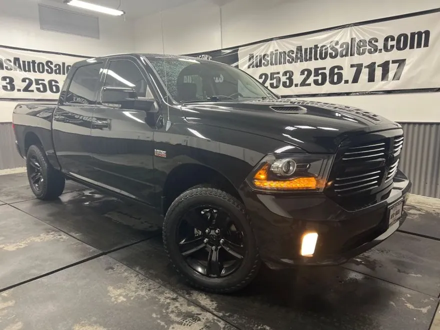 2013 Ram 1500 Sport photo 1