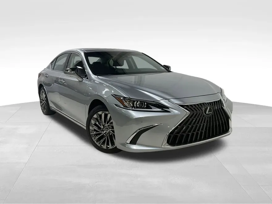 2025 Lexus ES 300h Luxury photo 1