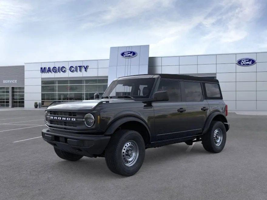 2025 Ford Bronco Base photo 1