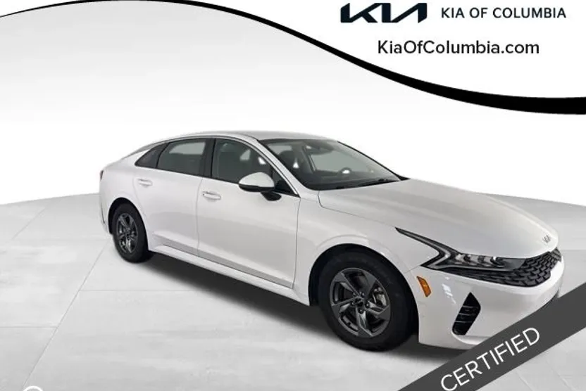 2022 Kia K5 LXS photo 1