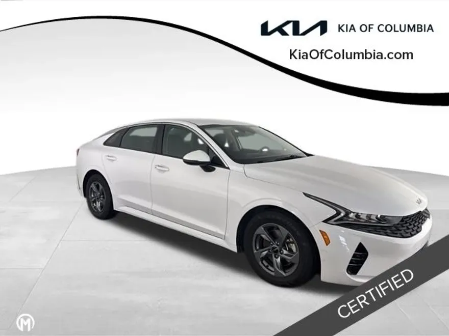 2022 Kia K5 LXS photo 1