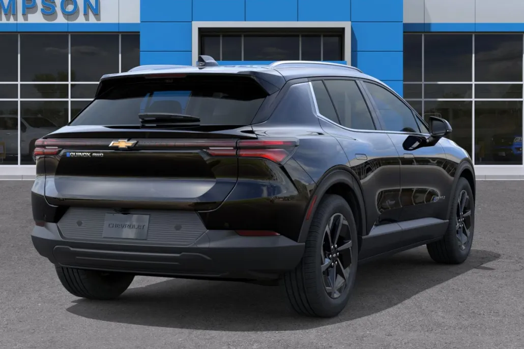2026 Chevrolet Equinox EV 1LT photo 1