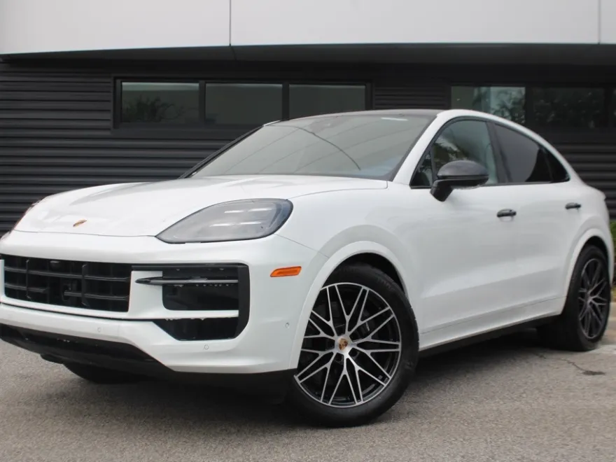 2024 Porsche Cayenne Turbo GT Coupe photo 1