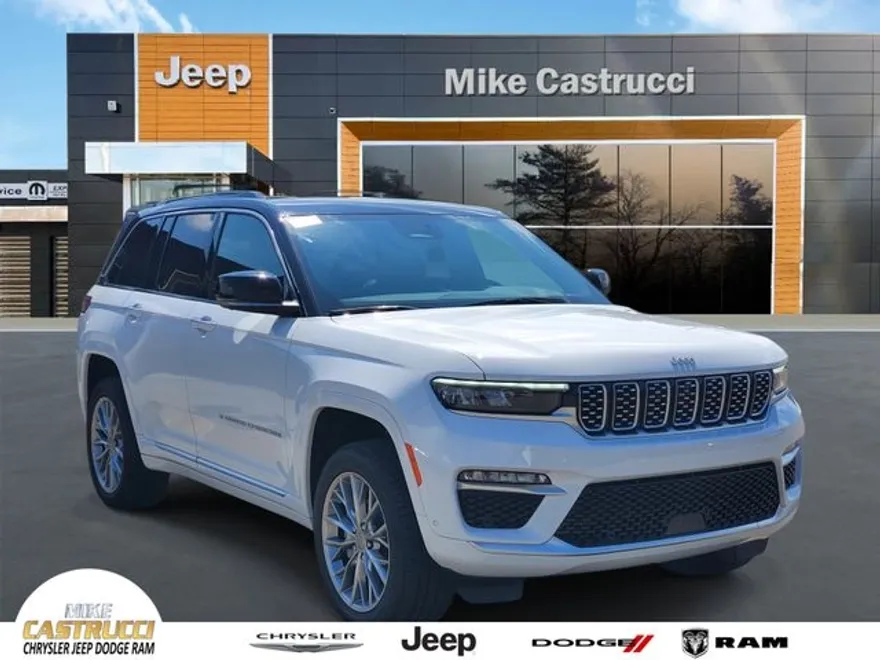 2025 Jeep Grand Cherokee Summit photo 1