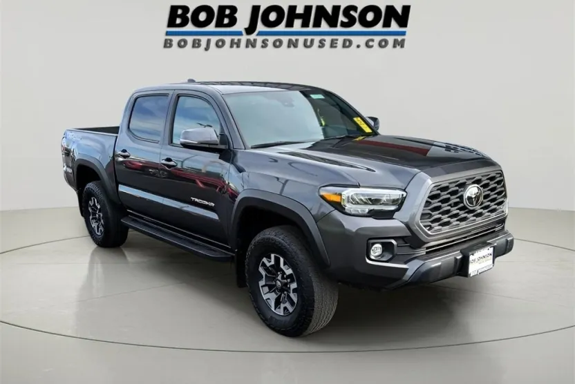 2023 Toyota Tacoma TRD Off-Road V6 photo 1