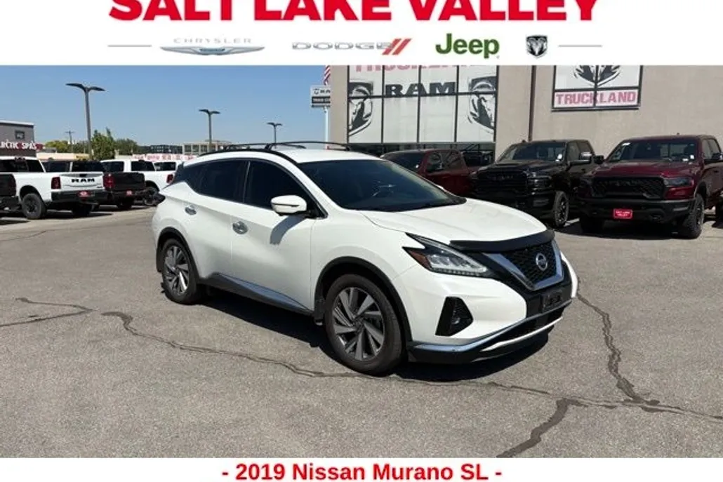 2019 Nissan Murano SL photo 1