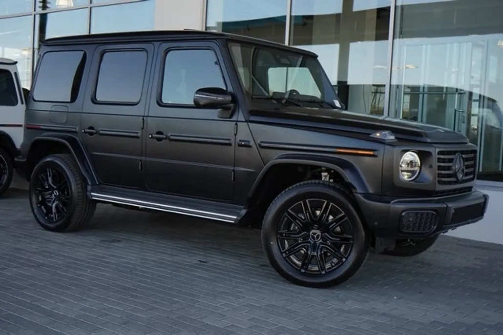 2025 Mercedes Benz G photo 1