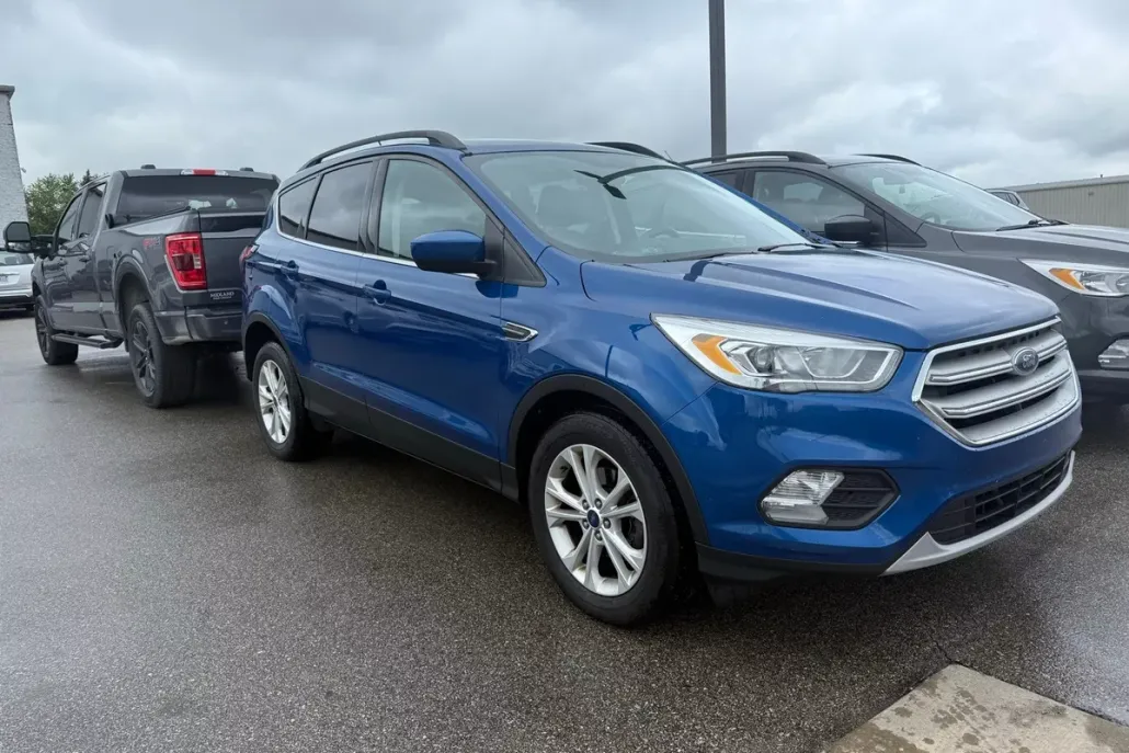 2018 Ford Escape SEL photo 1