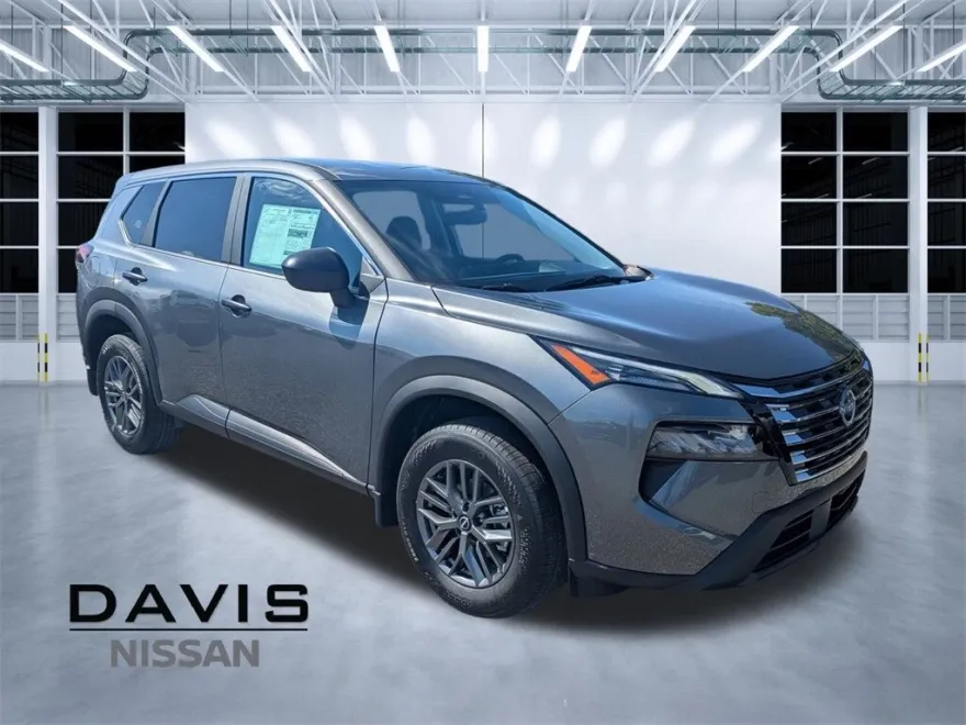 2026 Nissan Rogue S photo 1