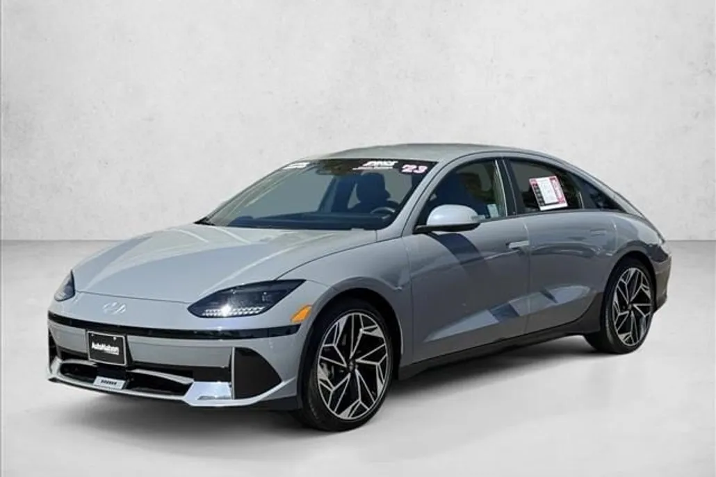 2023 Hyundai Ioniq 6 SEL photo 1