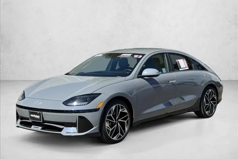 2023 Hyundai Ioniq 6 SEL photo 1