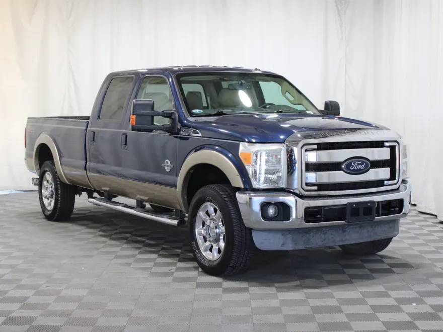 2013 Ford F-350 Lariat photo 1