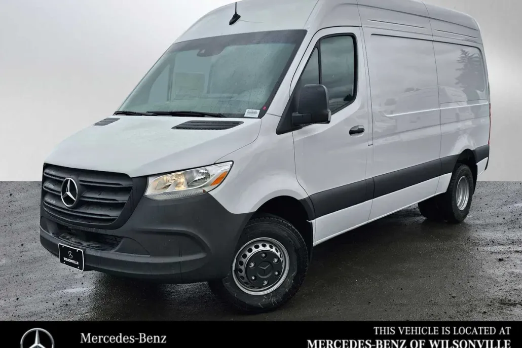 2024 Mercedes Benz Sprinter 3500 Standard Roof photo 1