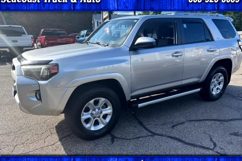 2015 Toyota 4Runner SR5 4WD photo 1