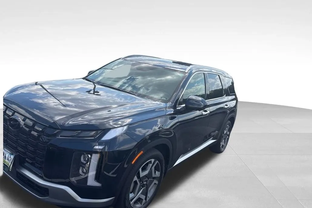 2025 Hyundai Palisade SEL photo 1