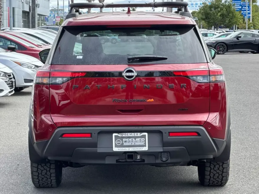 2025 Nissan Pathfinder Rock Creek photo 1