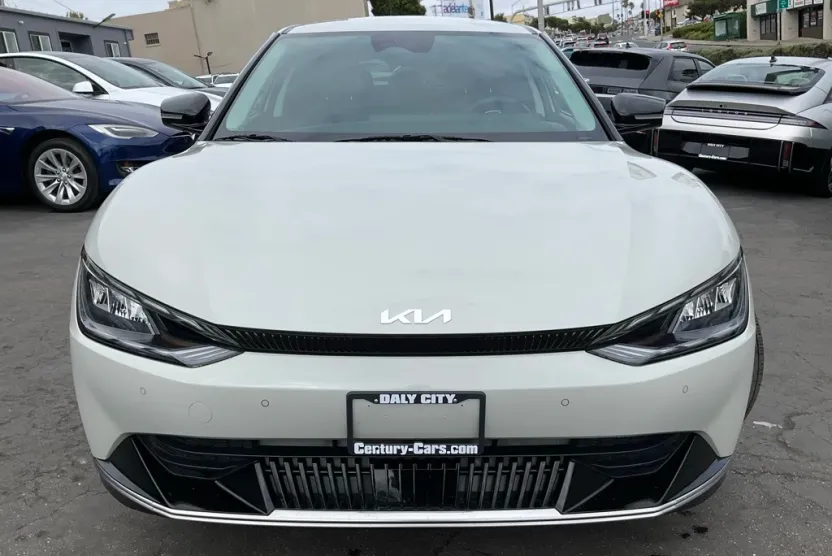 2022 Kia EV6 Light Wind GT-Line photo 1