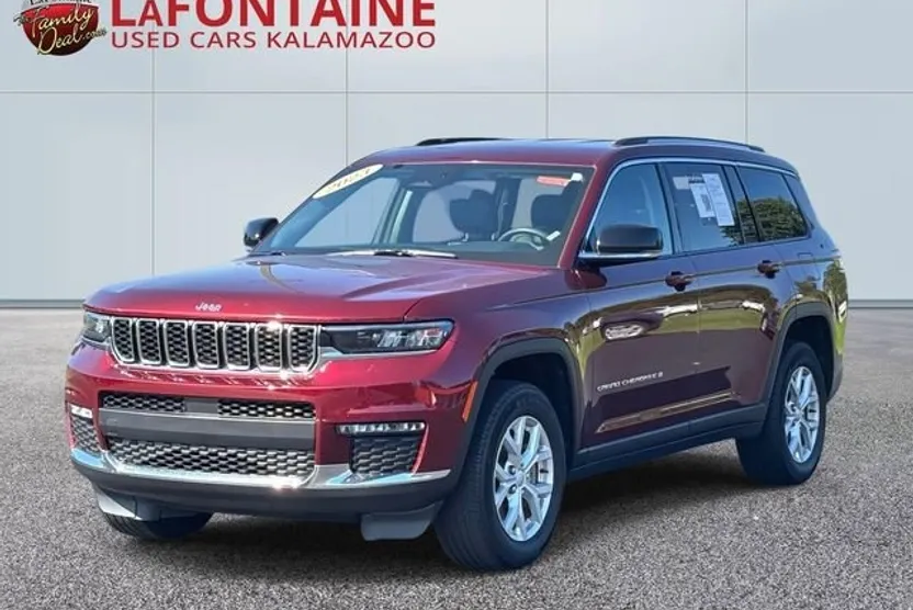 2023 Jeep Grand Cherokee Limited photo 1