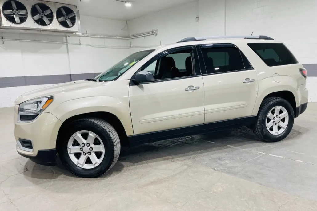 2015 Gmc Acadia SLE photo 1