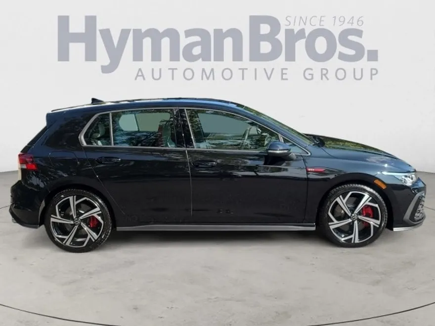 2024 Volkswagen Golf GTI SE photo 1