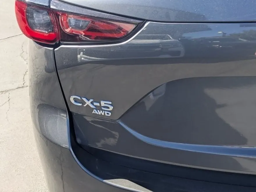 2025 Mazda CX-5 2.5 Select photo 1