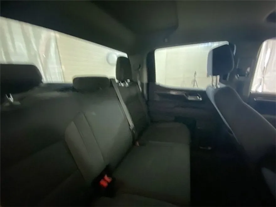 2022 Chevrolet Silverado 1500 LT photo 1