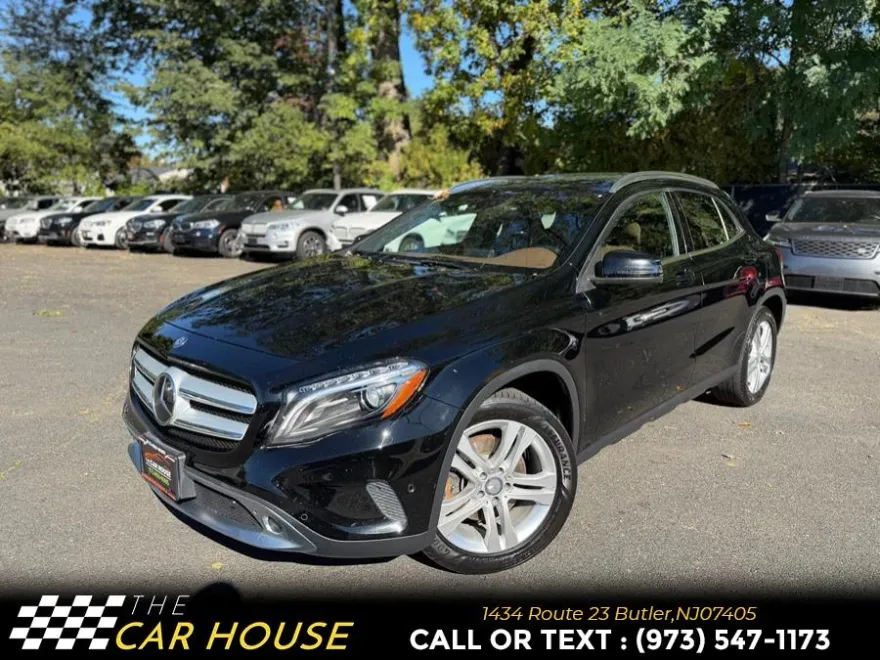 2015 Mercedes Benz GLA 4MATIC 250 photo 1