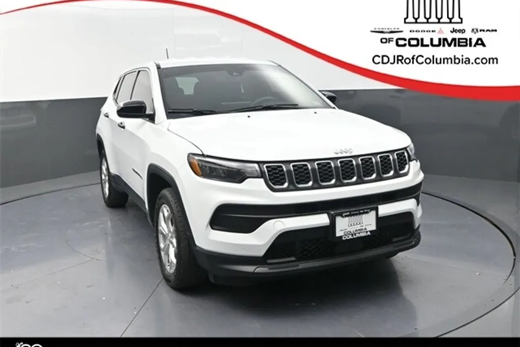 2024 Jeep Compass Sport photo 1