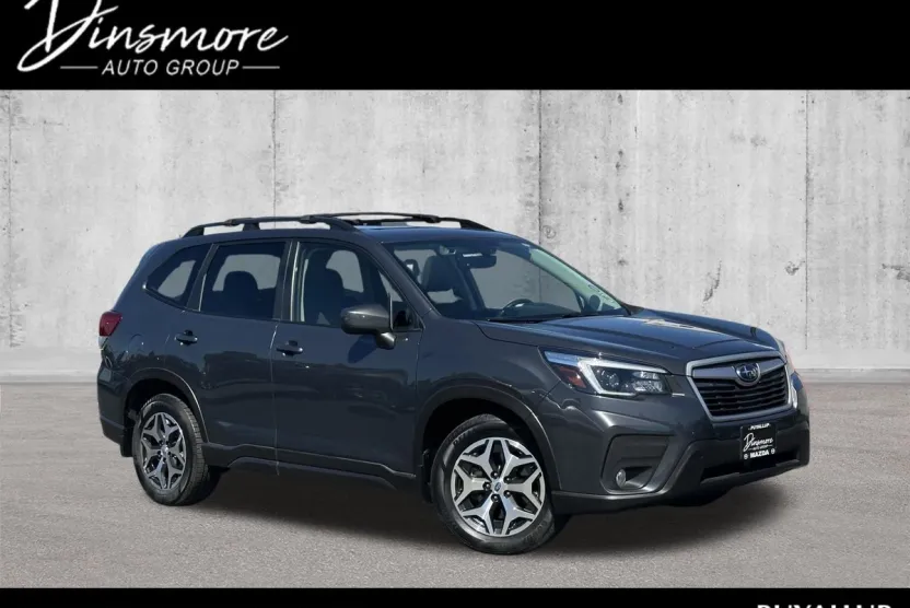 2021 Subaru Forester Premium photo 1