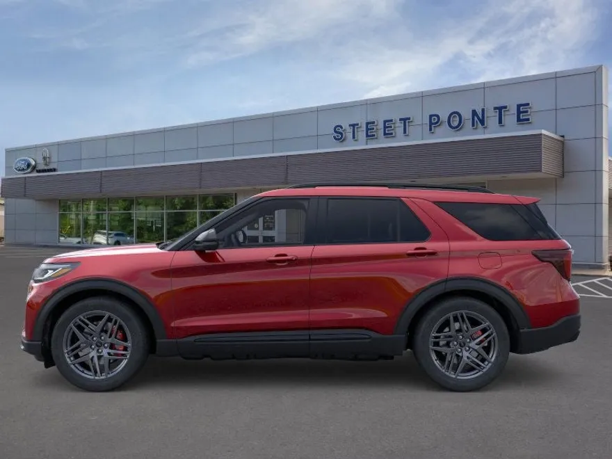 2025 Ford Explorer ST photo 1