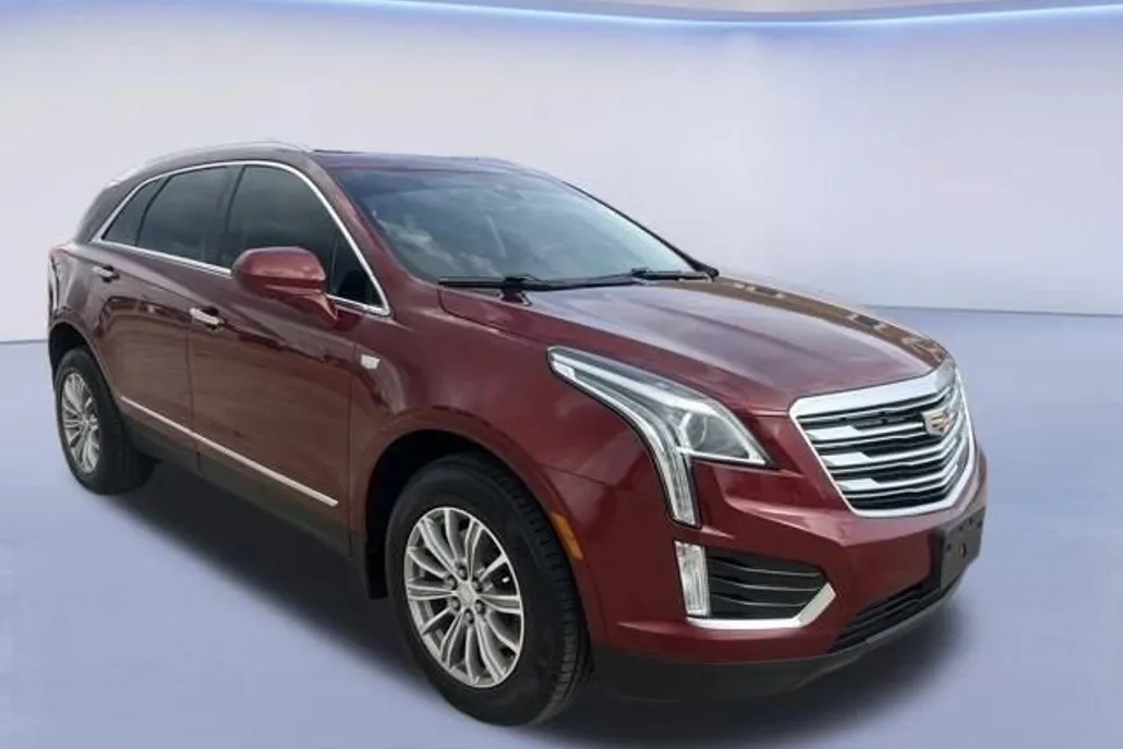 2018 Cadillac XT5 Luxury photo 1