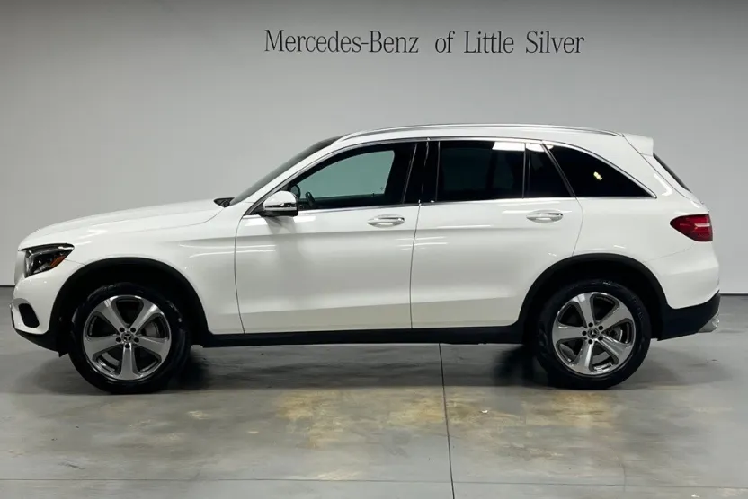 2019 Mercedes Benz GLC 300 4MATIC photo 1