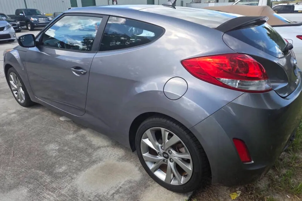 2016 Hyundai Veloster Turbo R-Spec Rally Edition photo 1