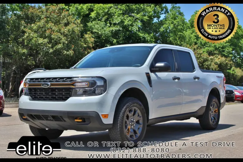2023 Ford Maverick XLT photo 1