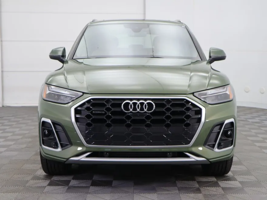 2025 Audi Q5 45 S line Premium Plus photo 1