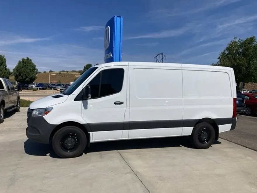 2023 Mercedes Benz Sprinter Cargo Van 144 WB photo 1