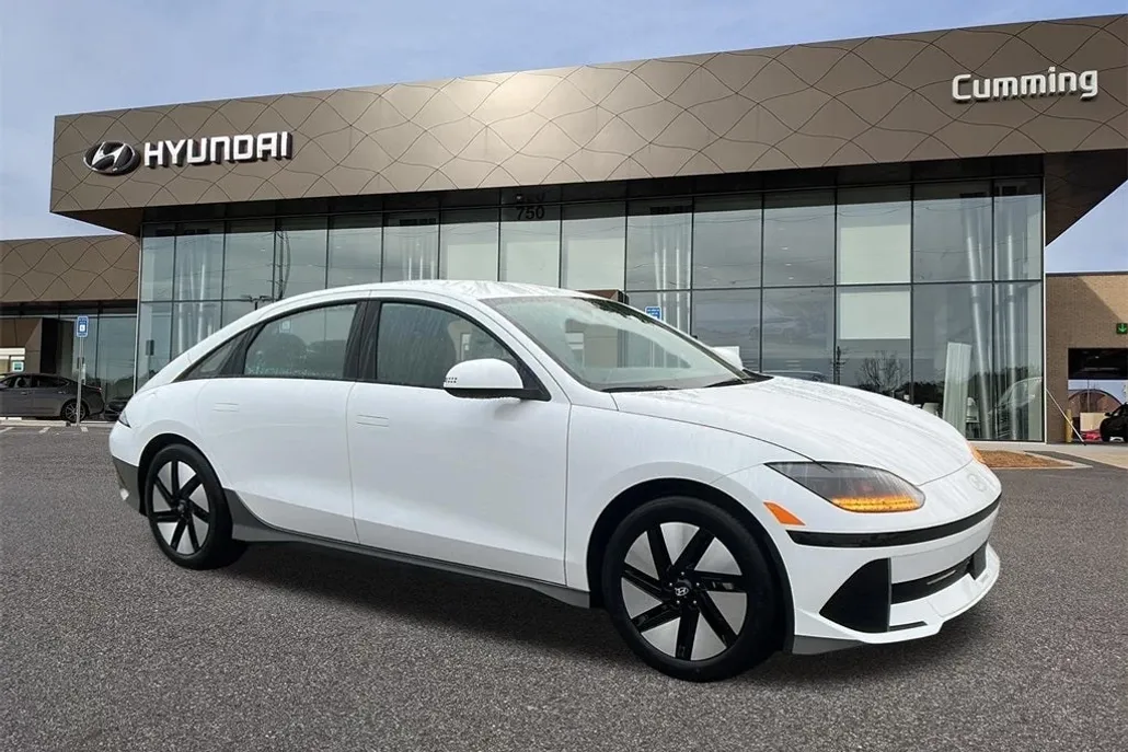 2025 Hyundai Ioniq 6 SE photo 1