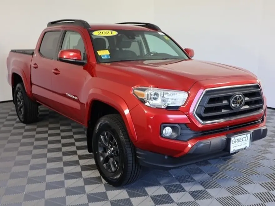 2021 Toyota Tacoma SR5 photo 1