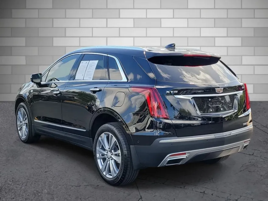 2024 Cadillac XT5 Premium Luxury photo 1