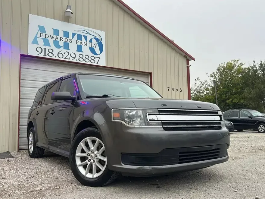 2016 Ford Flex SE photo 1