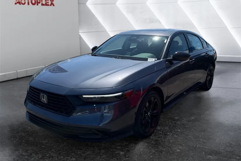 2025 Honda Accord SE photo 1